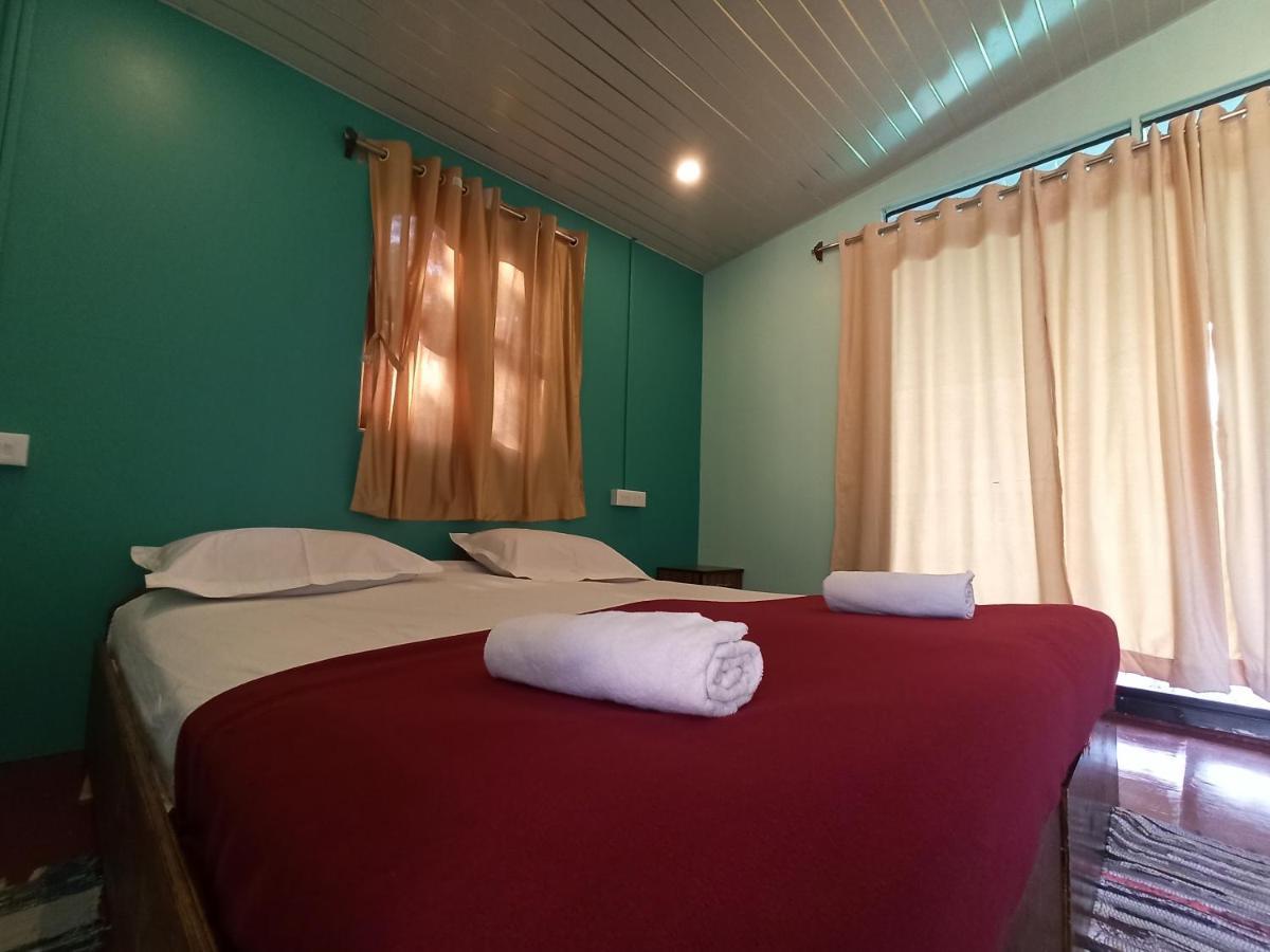 Casa Fiesta Sea Front Beach Huts Patnem Beach Kültér fotó