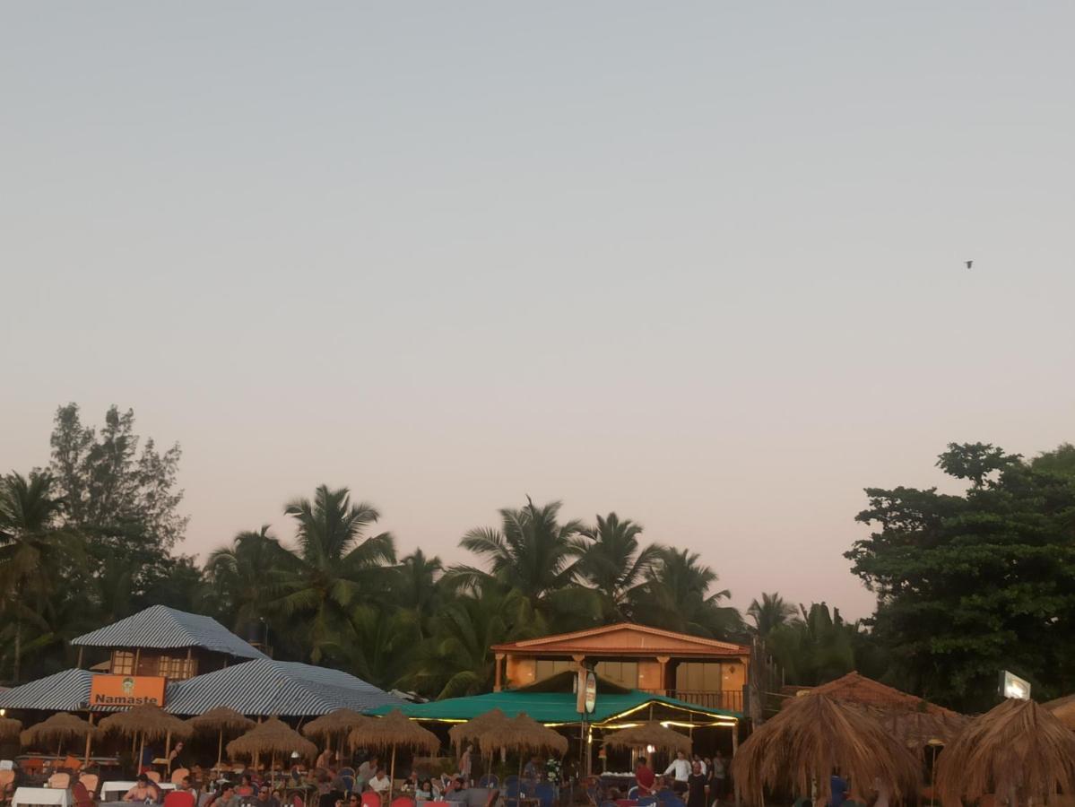 Casa Fiesta Sea Front Beach Huts Patnem Beach Kültér fotó