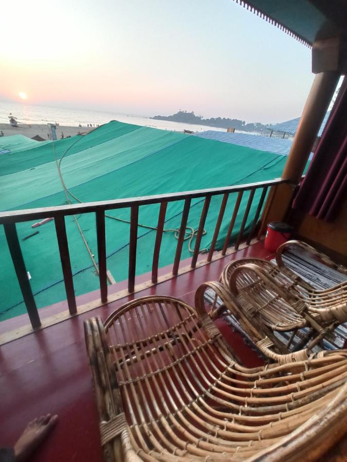 Casa Fiesta Sea Front Beach Huts Patnem Beach Kültér fotó